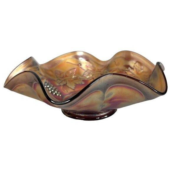 Vintage Fenton Glass Grape and Vine Pattern Amethyst Iridescent Bowl Candy Dish - Picture 3 of 11